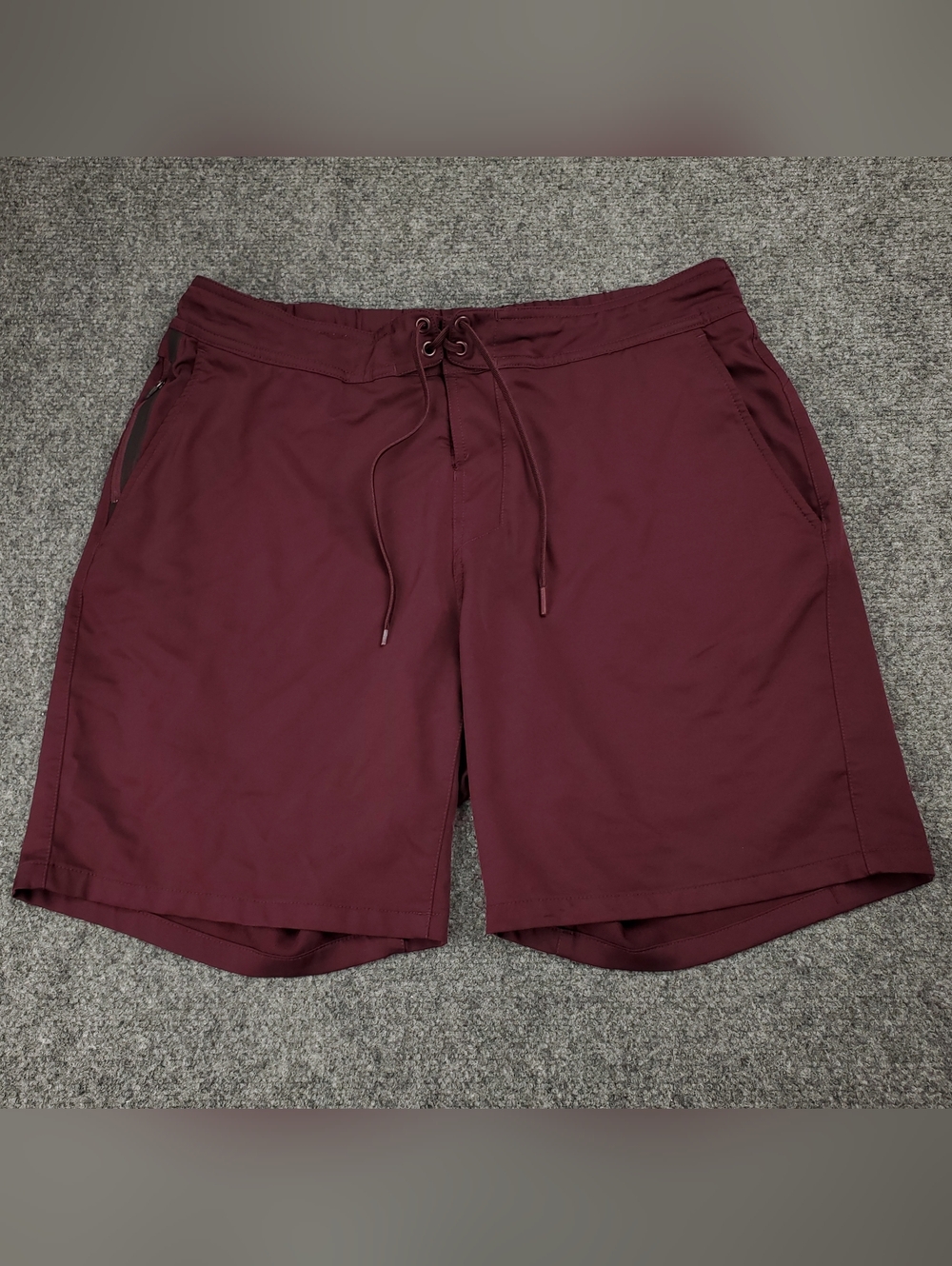 Ten Thousand Foundation Shorts Mens Large 7" Red Burgundy Lined Gym Performance